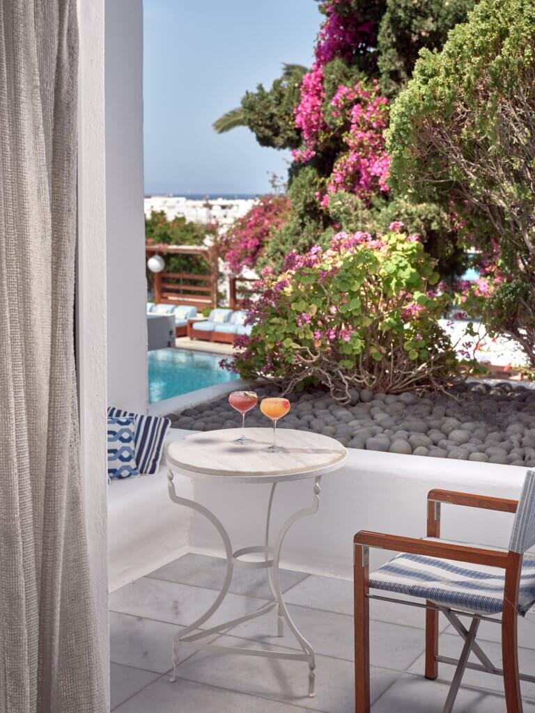 Grand Room Sea or Pool View